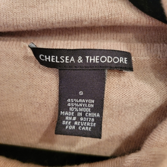 Chelsea & Theodore Wool Blend Beige Sweater Fringe Cowl Neck Size Small - Picture 4 of 15